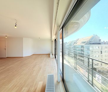 Ruim 3-slaapkamer appartement aan de zonnekant van de Lippenslaan! - Foto 4