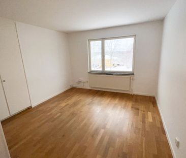 Ekvägen 3 A - Foto 1