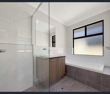 Modern Living in Vibrant Lakelands - Photo 4