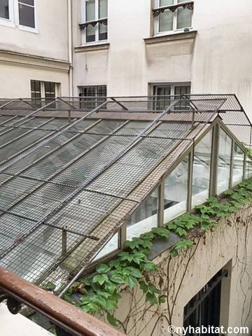 Logement à Paris, Location meublée - Photo 3