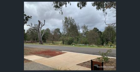 Beautiful Location with River Views! - Photo 2