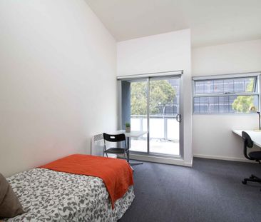 B-Central - Deluxe Student Apartments- With Air-conditioning - Photo 2