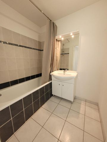 Location Appartement 3 pièces 53m² CAUDRY 59540 - Photo 5