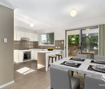 3BR townhouse in a convenient location - Photo 6