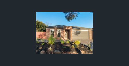 Spacious Family Home! - Photo 4