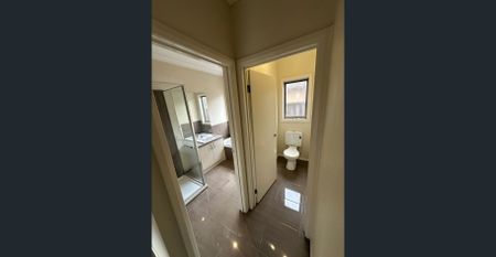 Spacious Family Home OPEN Sat 11.00 am or Private inspection - Photo 4