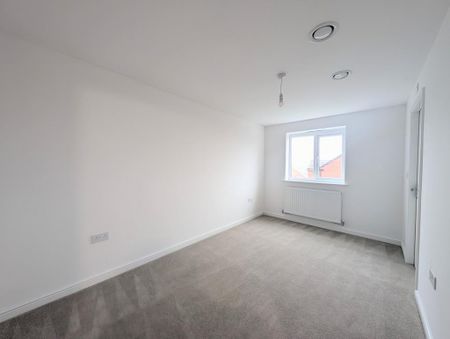 3 bedroom detached house to rent - Photo 5