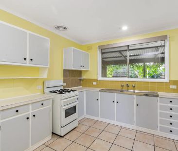 “Charming Three-Bedroom Home in a Convenient Frankston Location” - Photo 2