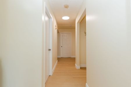 For Lease - 975 Albion Road Unit# 975A, Toronto, Ontario - Photo 3