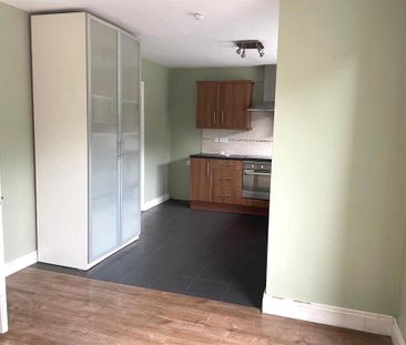 8 Ardfern Close, Saul Road, Downpatrick, BT30 6TY - Photo 6