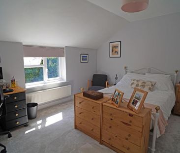 2 bedroom terraced house to rent - Photo 6