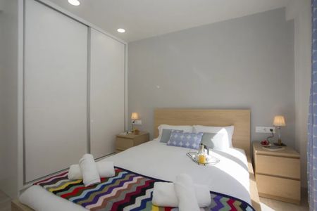 Carrer Calderón de la Barca, Valencia, Valencian Community 46010 - Photo 5