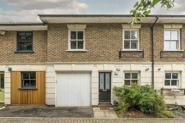 Breakspears Mews, Brockley, SE4 - Photo 1