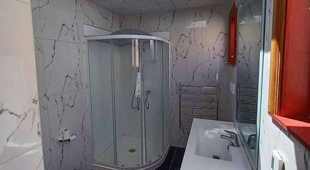 Charming Victorian Villa in the Heart of Te Aro - Photo 3