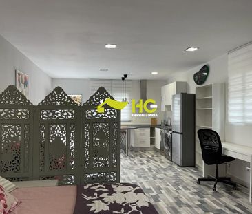 Alquiler Estudio en Urbanización - El Bosque, Villaviciosa De Odón - Photo 1