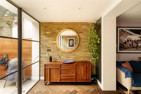 3 bedroom terraced house to rent - Photo 5