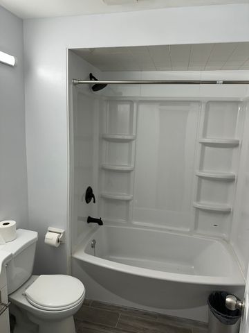 For Lease - 155 Highland Crescent Unit# Lower, Toronto, Ontario - Photo 2