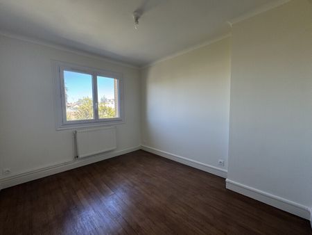 Location Maison 4 pièces 85m² ST JEAN LE BLANC 45650 - Photo 3