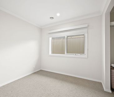4 Pardalote Court, Brown Hill VIC 3350 - Photo 5