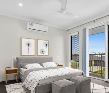 Family Home with Large Backyard and Air Conditioning! - Photo 4