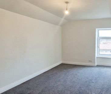 Walters Road, NEATH - Photo 5