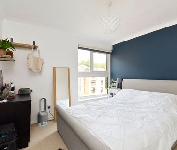 Chapel Fields, Godalming - 2 bedrooms Property for lettings - Seymours - Photo 1