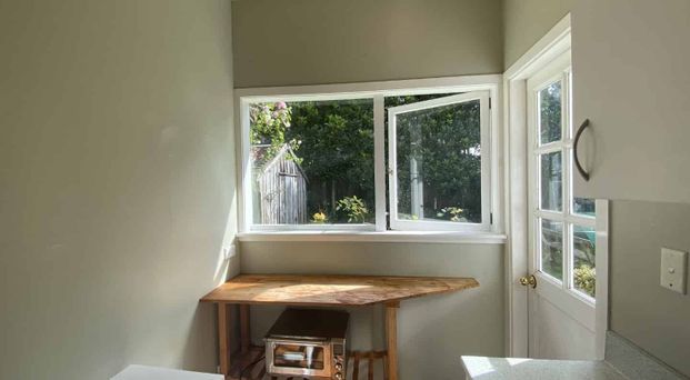 1 bedroom including power, Internet and water in Greenlane - Photo 1