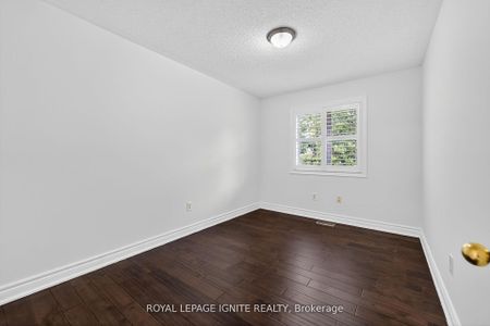For Lease - 71 Norland Circle, Oshawa, Ontario - Photo 4