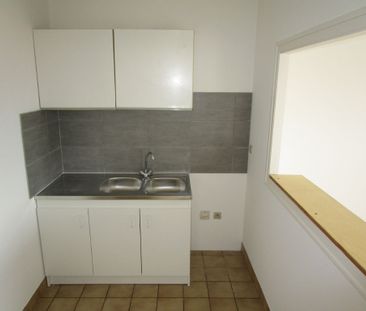 Location Appartement 3 pièces 59m² - Photo 3