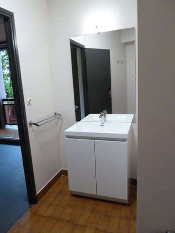 Location Appartement 1 pièce 36m² - Photo 3