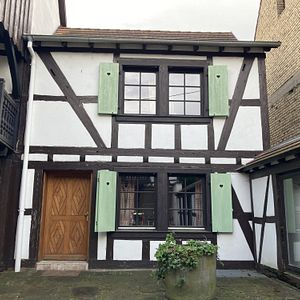 CHARMANTE MAISONETTE MEUBLÉE À LOUER - Photo 2