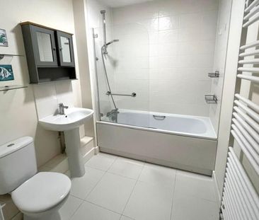 2 bedroom apartment to rent - Photo 2