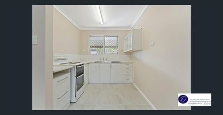 Charming Hillside 1 bedroom unit - Photo 5