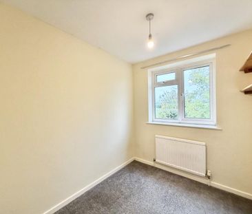 4 bedroom detached house to rent - Photo 5