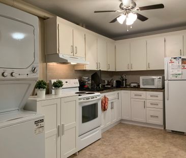 For Lease - 2844 Danforth Avenue Unit# 2, Toronto, Ontario - Photo 2