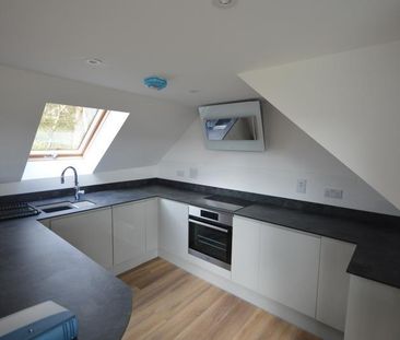 1 bedroom detached house to rent - Photo 2