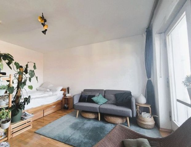 Gemütliches Appartement mit Balkon in der Rosenheimer City! - Photo 1