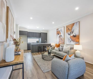 Stunning As-New Townhouse Close to Sand & Sea - Photo 2