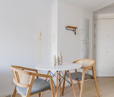 Carrer de París, Barcelona, Catalonia 08029 - Photo 2