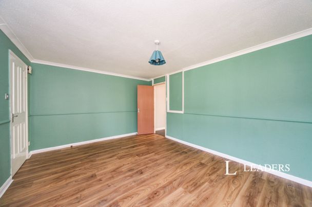 3 bedroom mid-terrace to rent Salters Way - LU6 1UG - Photo 1