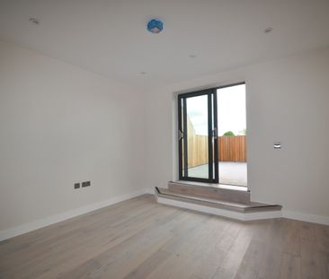 1 bedroom duplex flat to rent - Photo 2