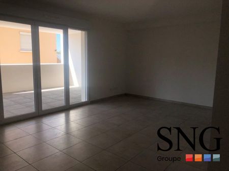 BEAU T2 AVEC BALCON - Photo 5