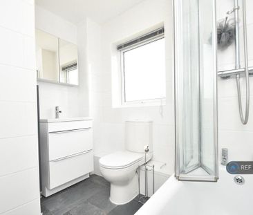 1 bedroom semi-detached house to rent - Photo 6