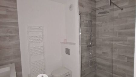 NANCY - F2 - RESIDENCE NEUVE - CUSINE EQUIPEE - PARKING - Photo 5