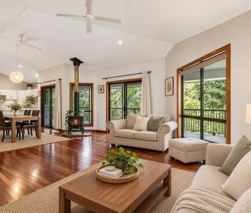 SPACIOUS HINTERLAND HOME WITH FLEXIBLE LIVING & COVERED DECKS - Photo 2