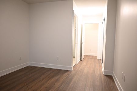 For Lease - 10 Eva Road Unit# 2002, Toronto, Ontario - Photo 5
