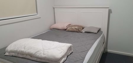 Thornhill Park - Photo 2