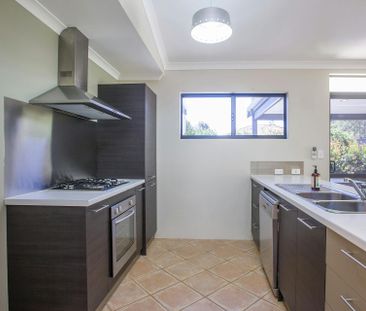 LOW MAINTENANCE HOME IN DALYELLUP - Photo 3