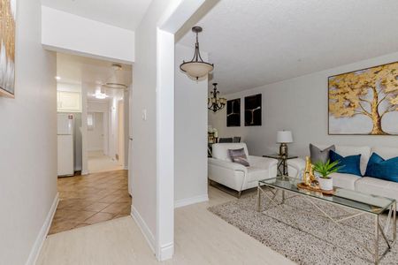 For Lease - 39 Seaborn Road Unit# Upper, Brampton, Ontario - Photo 2