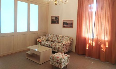 Slnečný 3i byt vo vile, 74 m2, balkón, Lermontovova, Staré Mesto - Photo 2